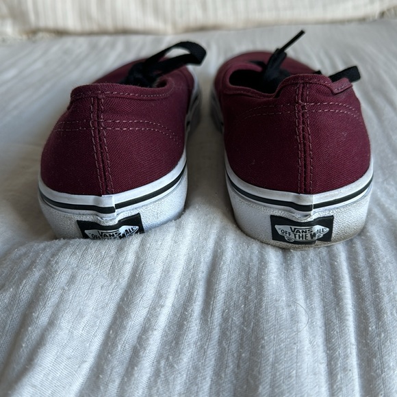 Maroon Vans - Picture 4 of 5